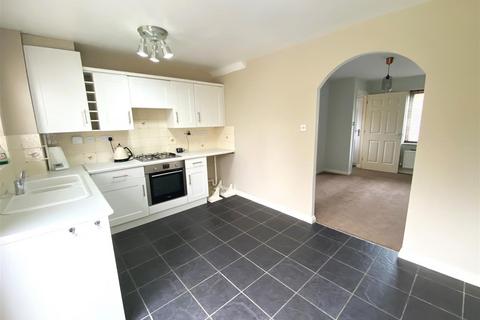 2 bedroom semi-detached house to rent, Edensor Drive, Belper DE56