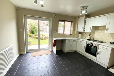 2 bedroom semi-detached house to rent, Edensor Drive, Belper DE56