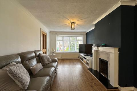 undefined, Wych Fold, Hyde, SK14 5ED