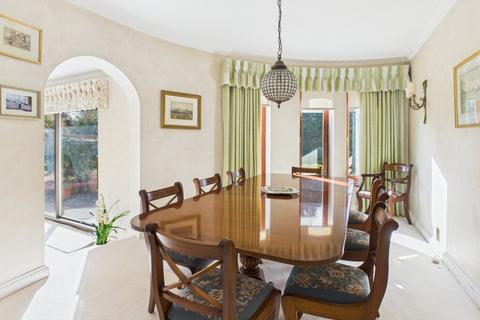 3 bedroom apartment for sale, Waterglades, Knotty Green, Beaconsfield, HP9