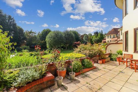 undefined, Waterglades, Knotty Green, Beaconsfield, HP9