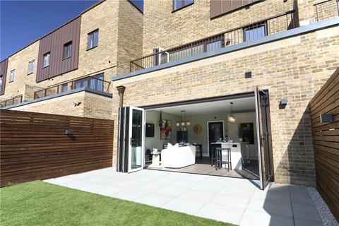 3 bedroom end of terrace house for sale, Vickers Mews, London Road, St. Albans, Hertfordshire