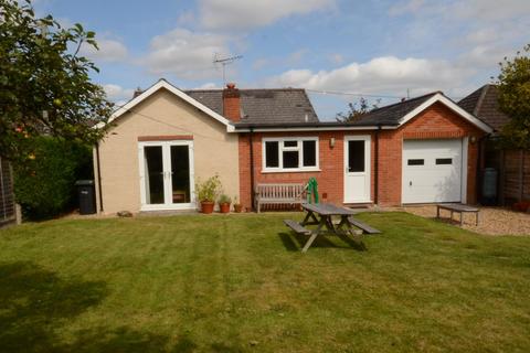 3 bedroom bungalow for sale, Firs Road, Alderbury, Salisbury, Wiltshire, SP5