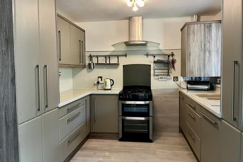 45 Alder Grove, Evesham, WR11 1XP