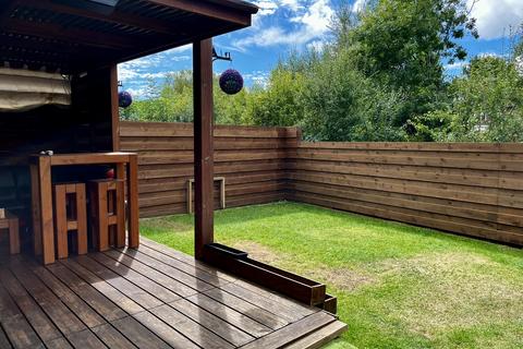 45 Alder Grove, Evesham, WR11 1XP