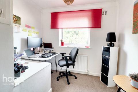 11 Whitby Close, Biggin Hill, Westerham, TN16 3NX