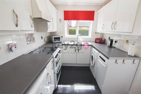 6 Broadlands Croft, Owlthorpe, Sheffield, S20 6SZ