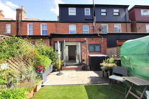 7 Jersey Road, London, W7 2JF
