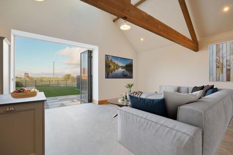 4 bedroom barn conversion to rent, Welby Warren, Grantham, NG32