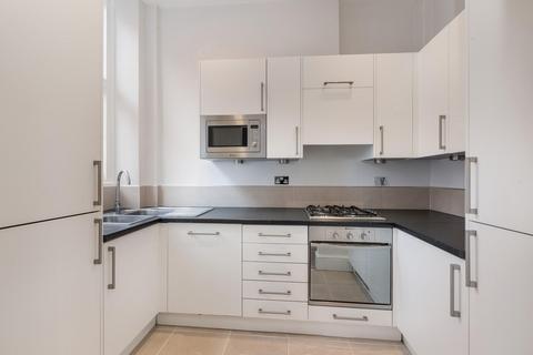 2 bedroom flat to rent, Egerton Gardens, London, SW3