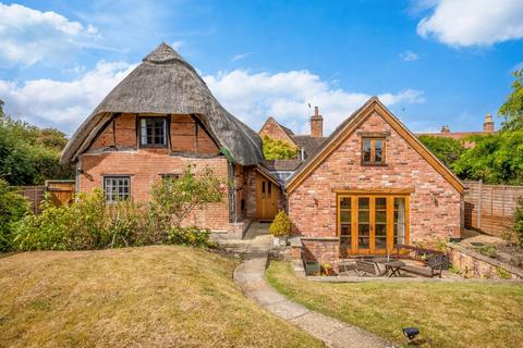 3 bedroom cottage for sale, Preston-on-Stour