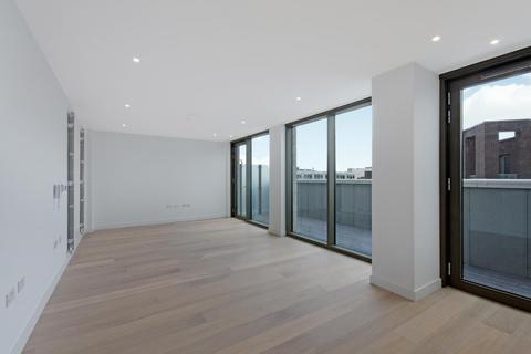 2 bedroom apartment for sale, Commodore House, Royal Wharf, E16