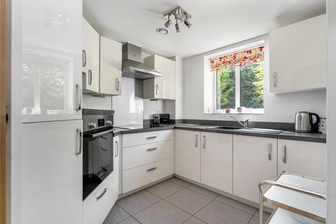 1 bedroom retirement property for sale, Saxon Gardens, Oakham