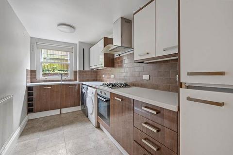 3 bedroom flat for sale, Lee Terrace, London SE3