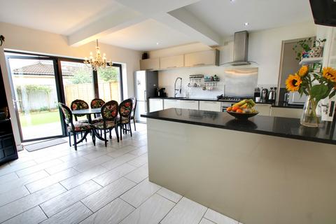 4 bedroom detached house for sale, Banister Park, Southampton