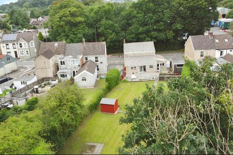 60 Afon Road, Llangennech, Llanelli, SA14 8UL