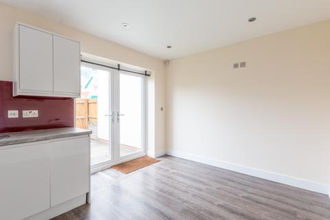 1 Smyth Lane, Bristol, BS3 2DE