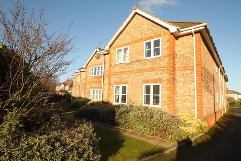 1 bedroom apartment to rent, Cumberland Road, ASHFORD, TW15