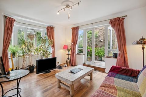 2 bedroom flat for sale, Lillie Road, London SW6