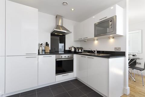 2 bedroom apartment to rent, Distillery Tower, London SE8