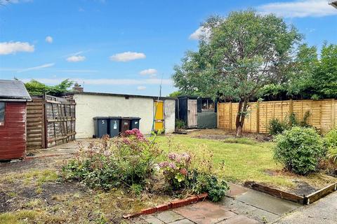 3 bedroom semi-detached bungalow for sale, The Square, Pevensey Bay, Pevensey