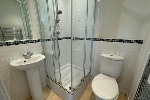2 bedroom flat to rent, Queens Road, Nottingham, Nottinghamshire, NG2