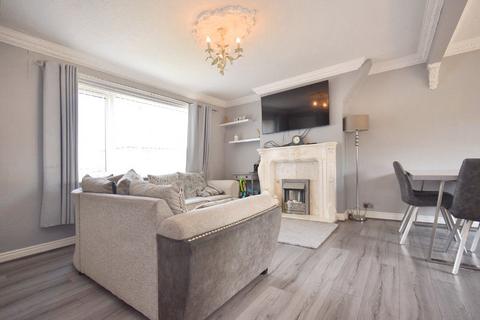 10 Brandy Carr Road, Kirkhamgate, Wakefield, WF2 0RS