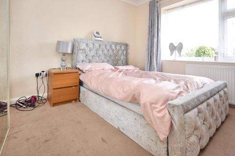 10 Brandy Carr Road, Kirkhamgate, Wakefield, WF2 0RS