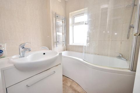 10 Brandy Carr Road, Kirkhamgate, Wakefield, WF2 0RS