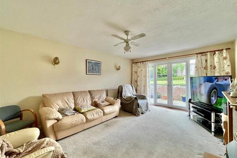 2 bedroom detached bungalow for sale, Grange Road, Gloucester GL4