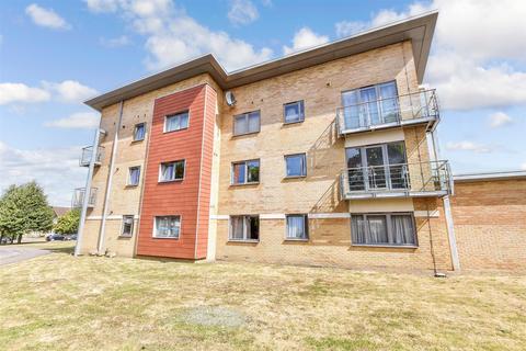 2 bedroom ground floor flat for sale, The Farrows, Maidstone, Kent