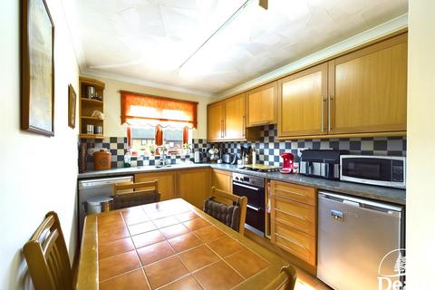 2 bedroom detached bungalow for sale, Pike Road, Coleford