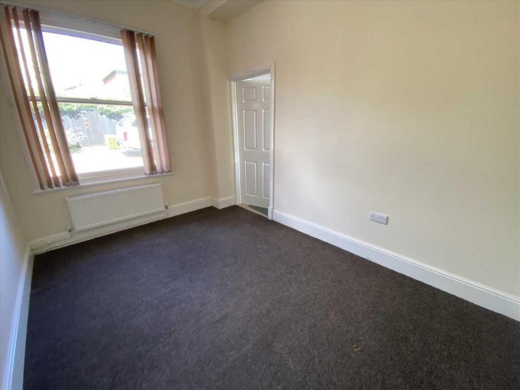 Bedroom: