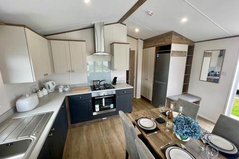 2 bedroom park home for sale, Par Sands Coastal Holiday Park
