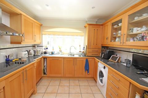 3 bedroom semi-detached house for sale, Park Street, Baldock, SG7