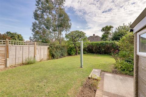 39 Nelson Road, Goring By Sea, Worthing, BN12 6EG