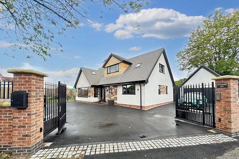 4 bedroom detached house for sale, Boat Lane, Weston, Stafford, ST18 0HU