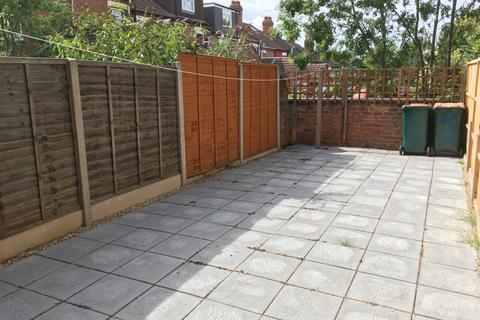 5 bedroom terraced house to rent, Charterhouse, Coventry CV1