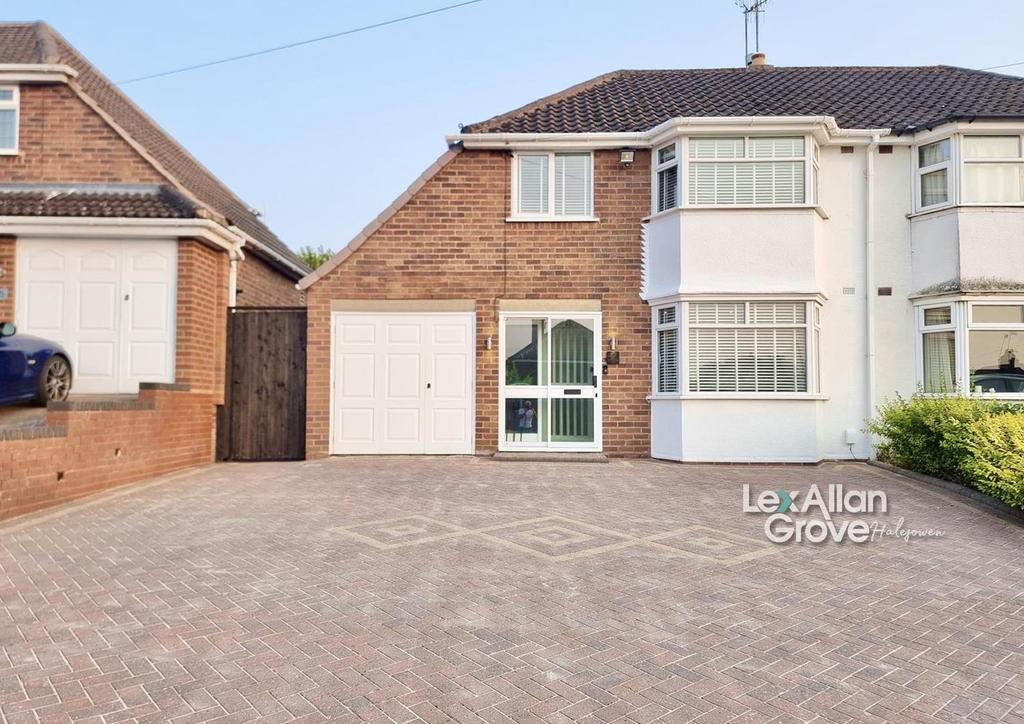 Meadowbrook Road Halesowen 2.jpg