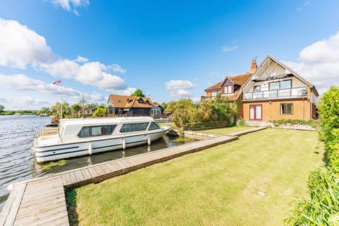 4 bedroom semi-detached house for sale, Horning Reach, Horning