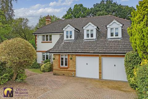 5 bedroom detached house for sale, Little Brook Road, Roydon