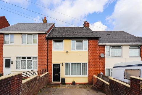 3 bedroom terraced house for sale, The Rise, Barry