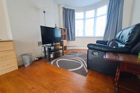 105 Benedon Road, Sheldon, Birmingham, B26 2UR