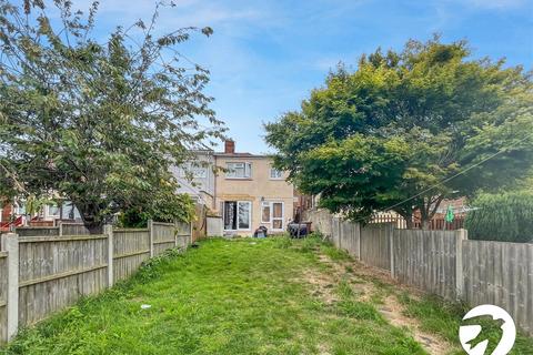 69 Lancelot Avenue, Strood, Rochester, ME2 2YY