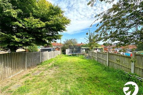 3 bedroom end of terrace house for sale, Lancelot Avenue, Strood, Kent, ME2