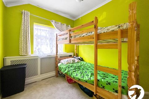 69 Lancelot Avenue, Strood, Rochester, ME2 2YY