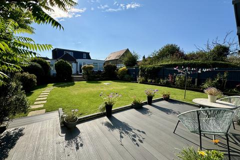 3 bedroom bungalow for sale, Wannock Lane, Eastbourne, East Sussex, BN20