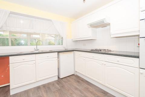 30 Kings Avenue, Newington, Ramsgate, CT12 6DL