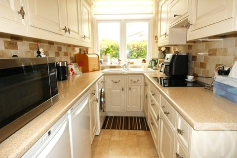 4 bedroom semi-detached house for sale, Cavendish Road, Bispham