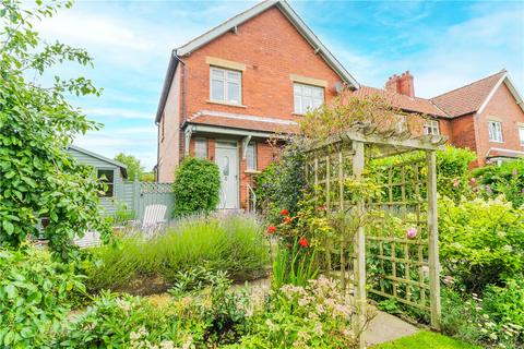 3 bedroom end of terrace house for sale, Station Road, Ampleforth, York, North Yorkshire, YO62